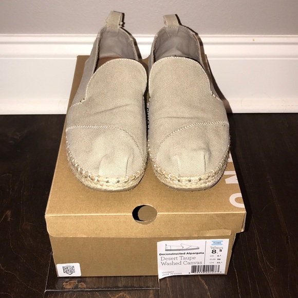 desert taupe toms